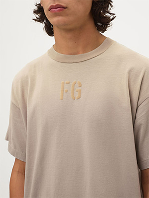 FG 이니셜 후로킹 프린팅 티셔츠