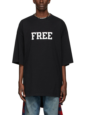 FREE 자수 오버핏 티셔츠 ( BLACK ) [ 1차 재입고 ]