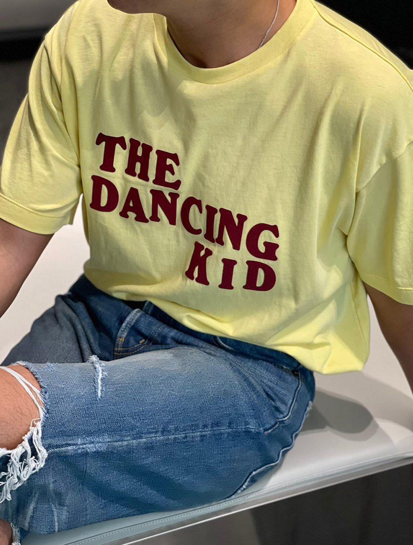 Dancing Kid 후로킹 프린팅 티셔츠 ( YELLOW )