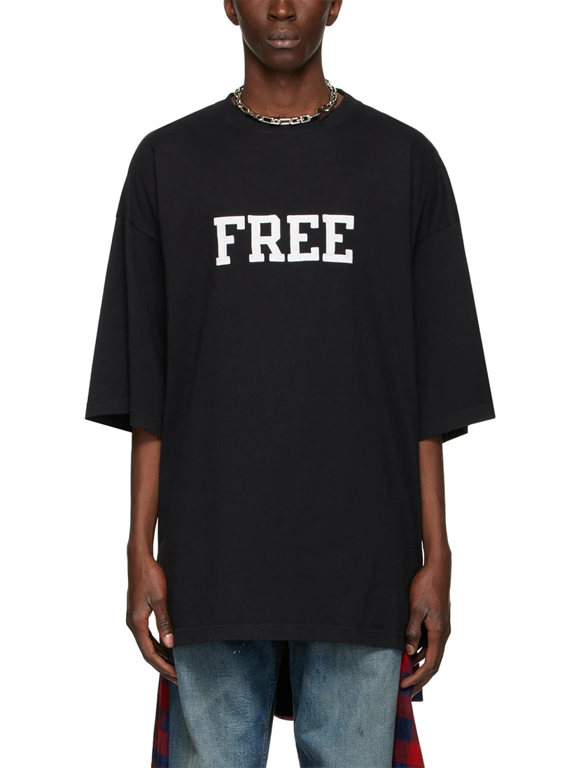 FREE 자수 오버핏 티셔츠 ( BLACK ) [ 1차 재입고 ]